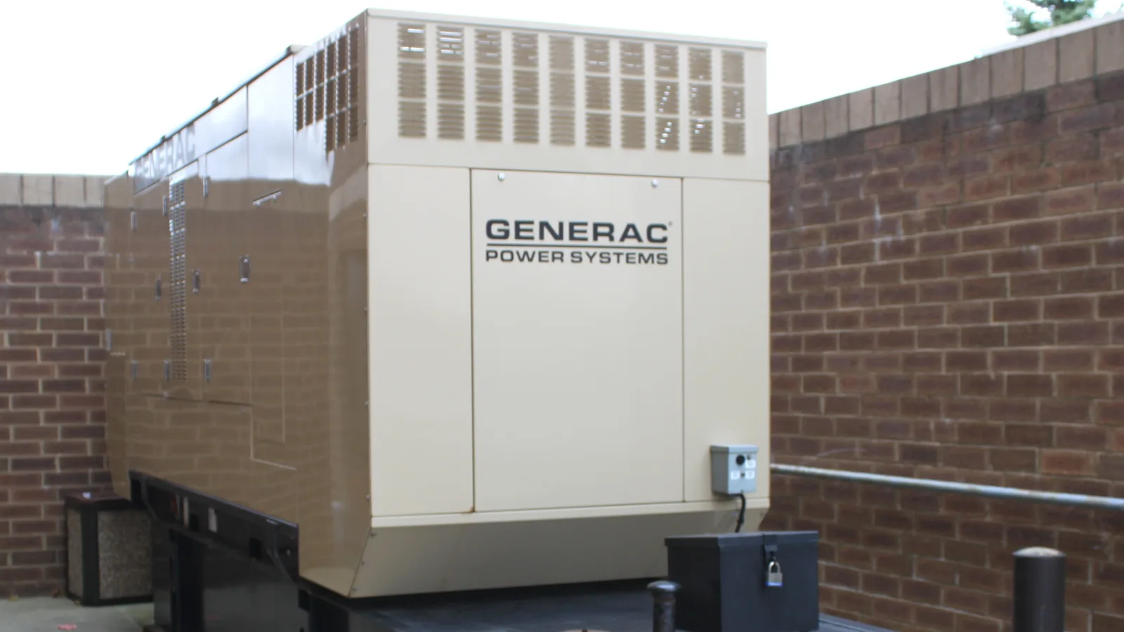 Amazon Gets Warrant for 1.69M Generac Shares in $8B Deal