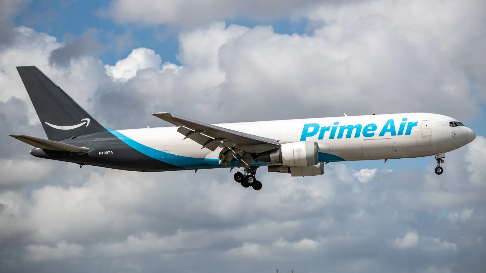 Amazon Cuts Ties With 21 Air After Miami Crash That Killed 5